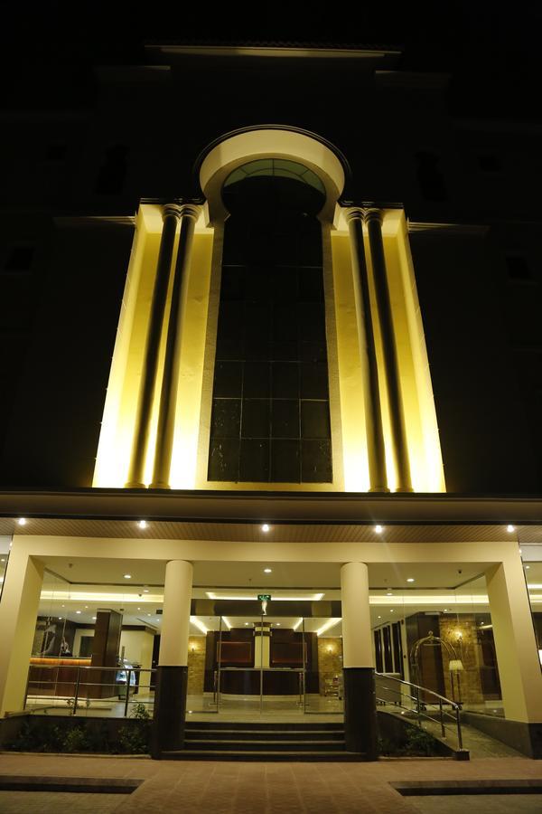 Flora Hotel Suite 2 فلورا2 للشقق المخدومة Riyadh Eksteriør billede