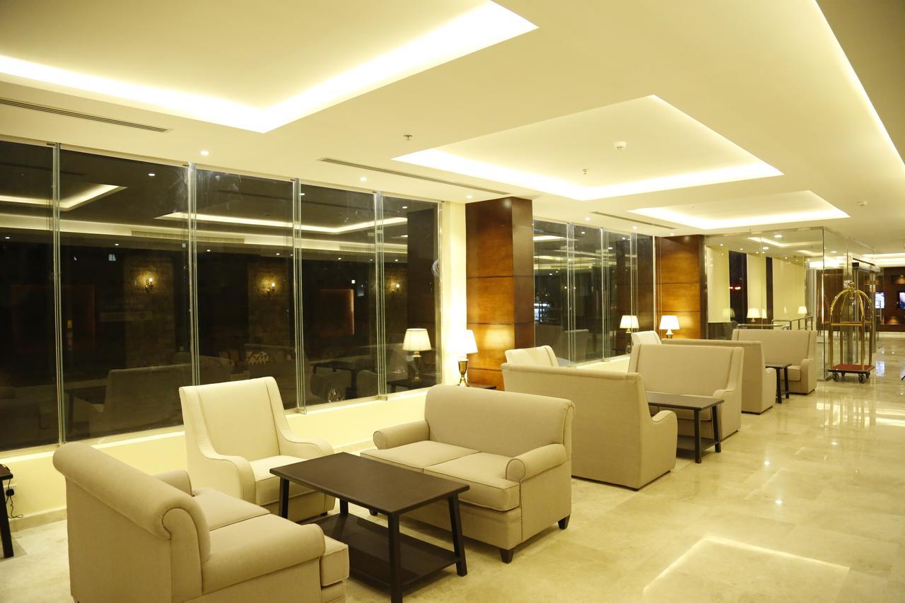Flora Hotel Suite 2 فلورا2 للشقق المخدومة Riyadh Eksteriør billede