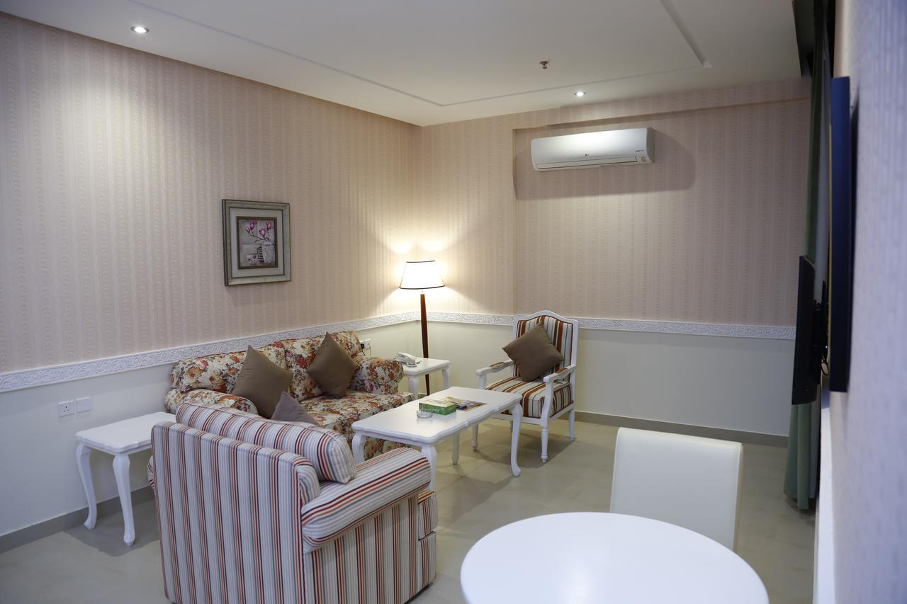 Flora Hotel Suite 2 فلورا2 للشقق المخدومة Riyadh Eksteriør billede