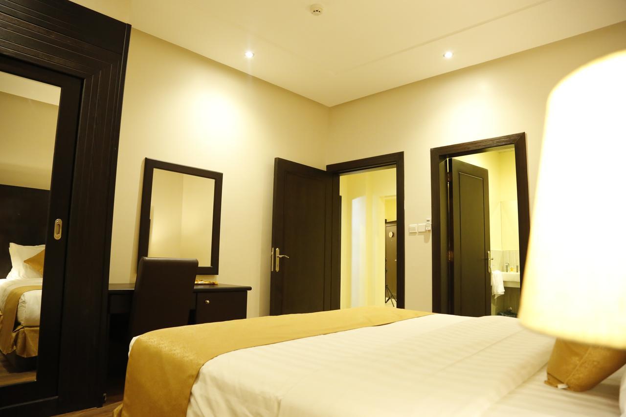 Flora Hotel Suite 2 فلورا2 للشقق المخدومة Riyadh Eksteriør billede
