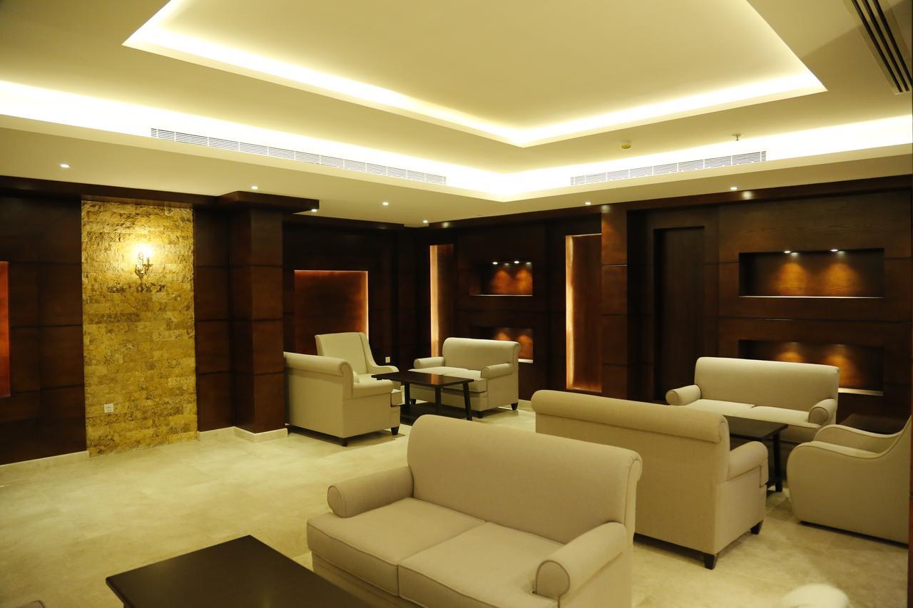 Flora Hotel Suite 2 فلورا2 للشقق المخدومة Riyadh Eksteriør billede